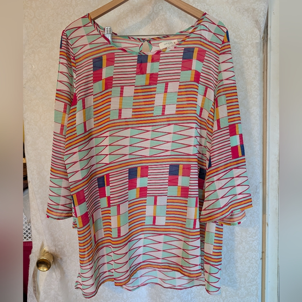 UmGee XL Oversized Tunic Top Geometric‎ Pattern